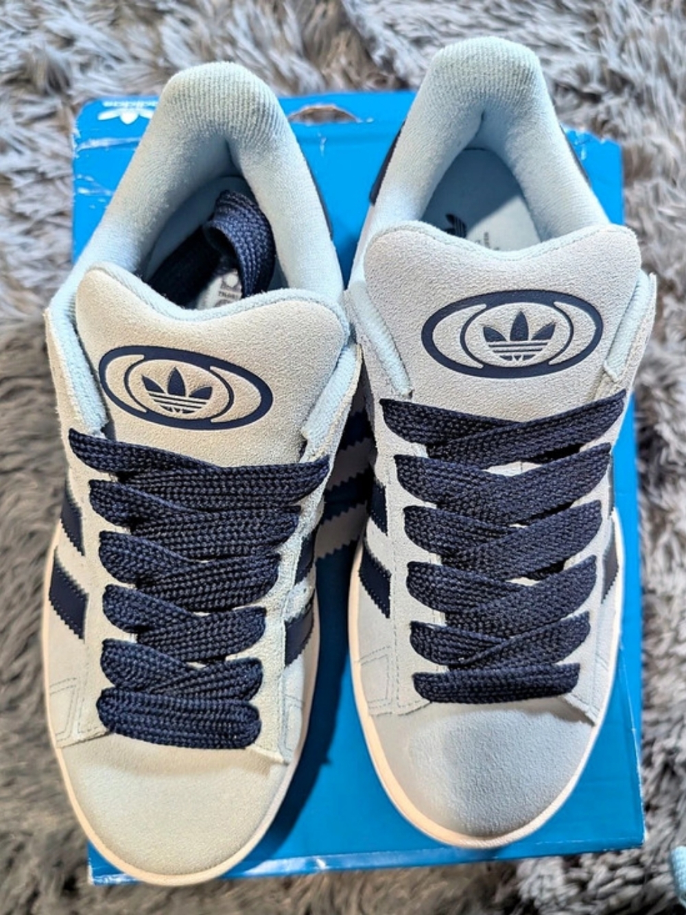 adidas Campus 00s Sneakers Light Blue And Darker Blue US 7.5 NWT